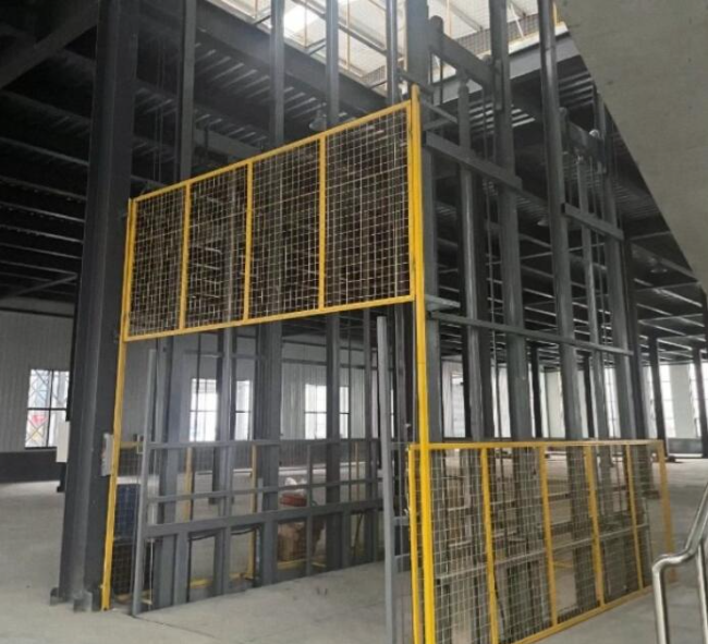 东河镇请详细介绍一下货梯安装在室外的维护方法